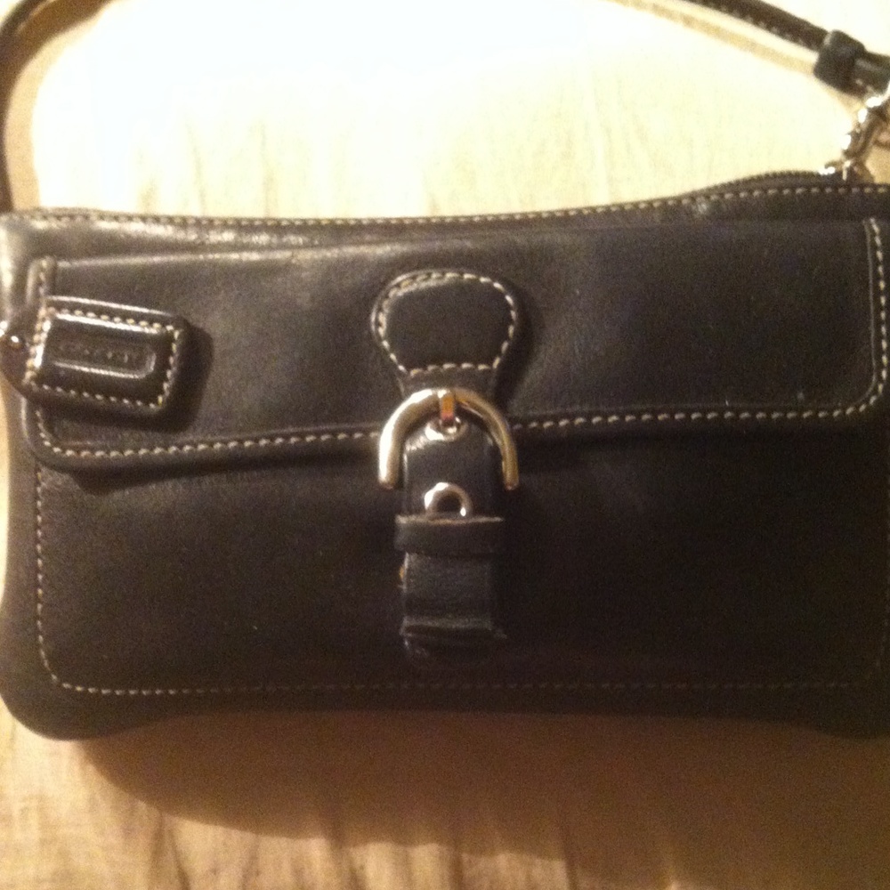 Leather Coach Clutch / Wristlet